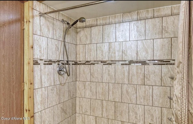 19118 St Joe River Rd, Calder, ID 83808 - full bathroom with a tile shower