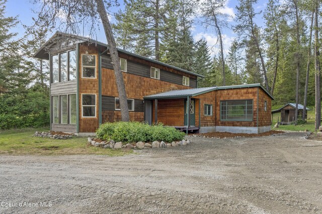 17561 E Perimeter Rd, Athol, ID 83801