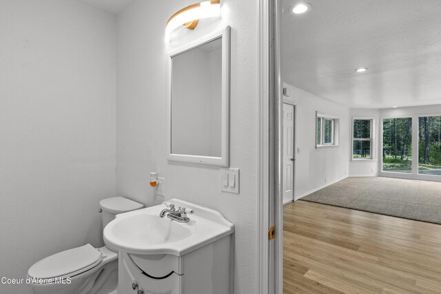 17561 E Perimeter Rd, Athol, ID 83801