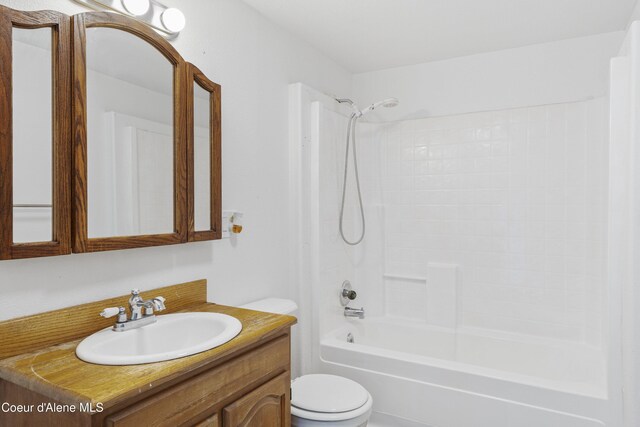 17561 E Perimeter Rd, Athol, ID 83801