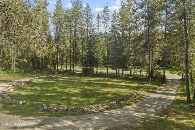 17561 E Perimeter Rd, Athol, ID 83801