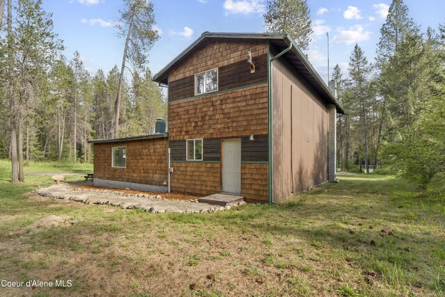 17561 E Perimeter Rd, Athol, ID 83801