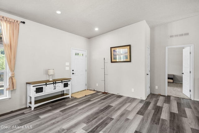 1446 Sagle Creek Rd, Sagle, ID 83860 - entrance foyer with wood finished floors, recessed lighting, and baseboards