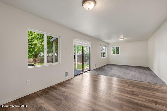 1611 E Birch St, Coeur Dalene, ID 83814 - unfurnished room with wood finished floors and baseboards