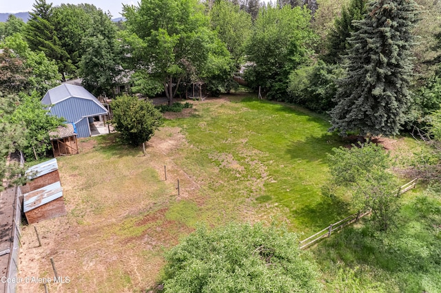 3809 N Moccasin Rd, Coeur Dalene, ID 83815 - view of yard featuring a barn and an outbuilding