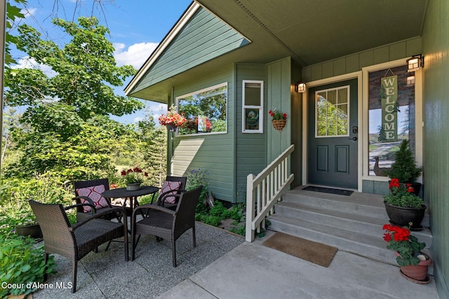 723 Trout Crk Rd, Sandpoint, ID 83864 - entrance to property with outdoor dining space