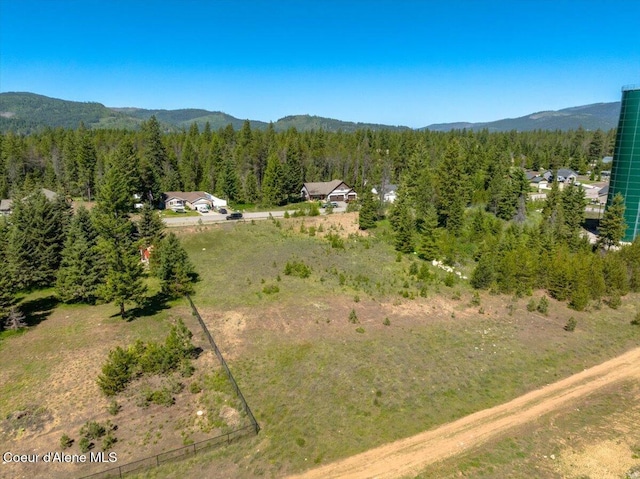 N 14th Ave, Spirit Lake, ID 83869