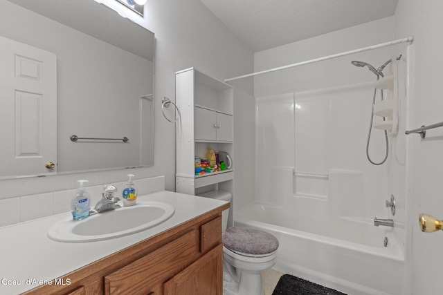 6687 W Flagstaff St, Rathdrum, ID 83858 - bathroom with vanity, toilet, and shower / bath combination
