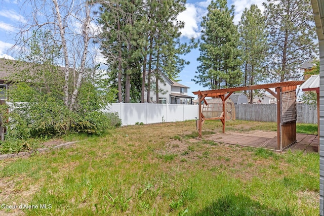 6687 W Flagstaff St, Rathdrum, ID 83858 - view of yard with a patio area and a pergola