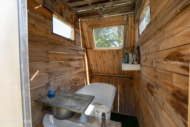 859 Otter Ln, Bonners Ferry, ID 83805 - view of stable
