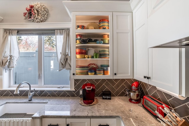 10383 N Morris Rd, Hayden Lake, ID 83835 - pantry with a sink