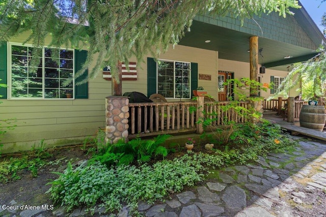 17461 N Right Fork Rd, Hauser, ID 83854 - view of rear view of property