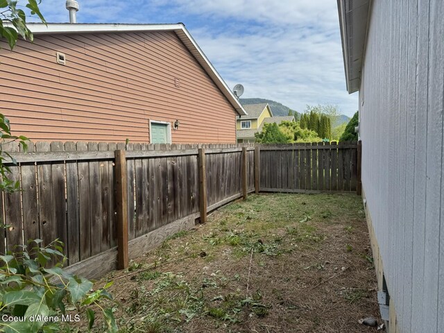 1601 Sequoia St, Sandpoint, ID 83864 - view of fenced backyard