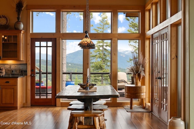 295 Sky Meadow Ln, Sagle, ID 83860 - sunroom / solarium with a mountain view