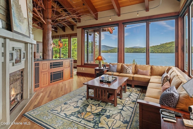 203 Shannon Ln, Dover, ID 83825 - sunroom featuring a water view