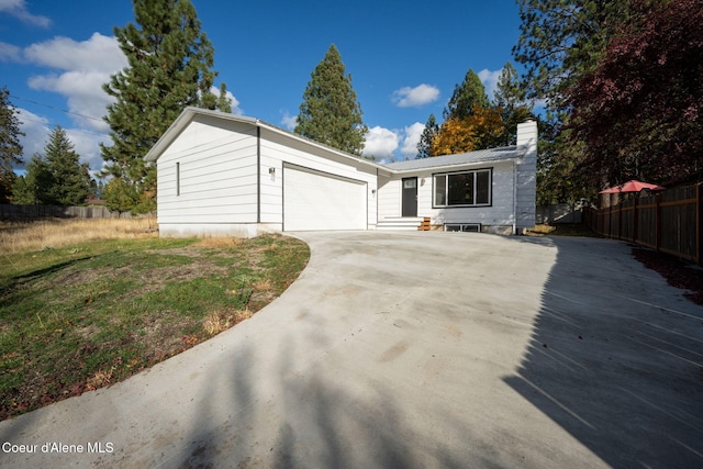 2818 N 17th St, Coeur Dalene, ID 83815 - photo 1