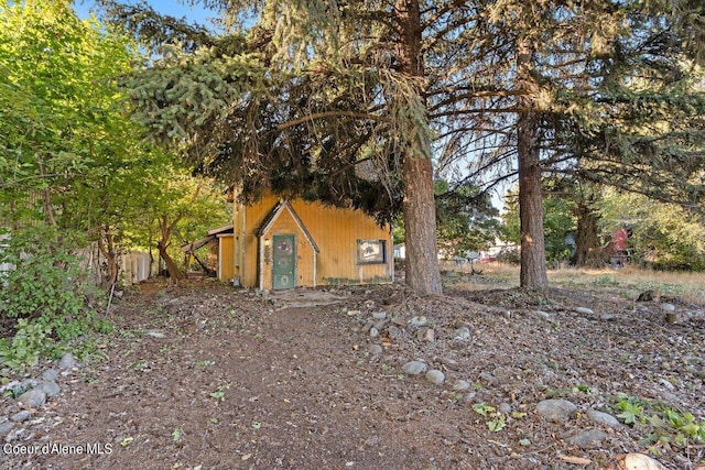 504 E 3rd Ave, Post Falls, ID 83854 - view of yard