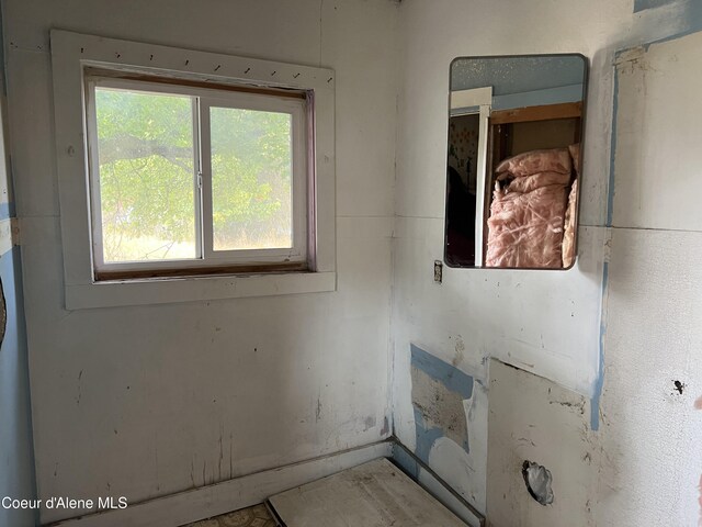 504 E 3rd Ave, Post Falls, ID 83854 - view of laundry area
