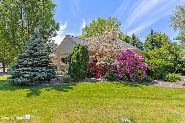 8511 N Summerfield Loop, Hayden, ID 83835 - obstructed view of property with a front lawn