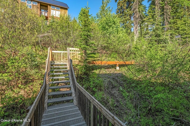 227 Crystal Springs Rd # 3, Sandpoint, ID 83864 - view of property's community featuring stairs