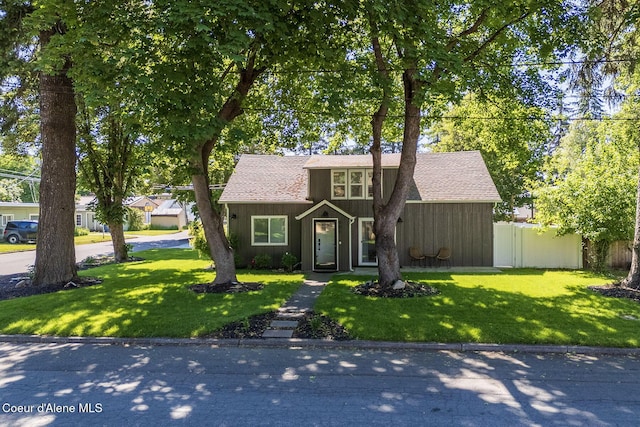901 N 16th St, Coeur Dalene, ID 83814 - view of front of property with roof with shingles