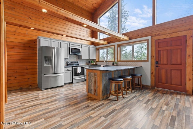 11590 W Riverview Dr, Coeur Dalene, ID 83814 - photo 7