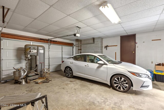 15248 N Atlas Rd, Rathdrum, ID 83858 - garage featuring a garage door opener