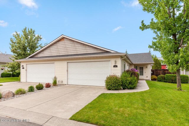 175 E Jeffrey Pine Ln, Coeur Dalene, ID 83815 - ranch-style home featuring driveway and an attached garage