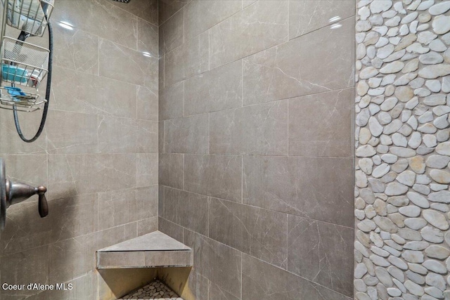 23378 N Prominence Rd, Rathdrum, ID 83858 - bathroom with tiled shower