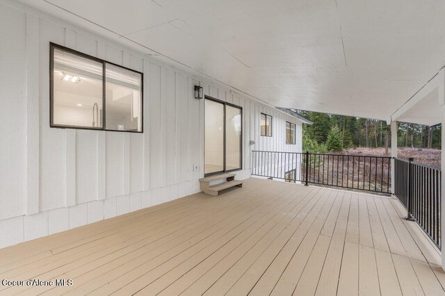 16 Beers Humbird Rd, Sagle, ID 83860 - view of wooden terrace