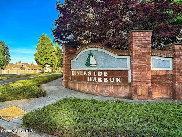 5735 E Steamboat Bnd, Post Falls, ID 83854 - view of community sign