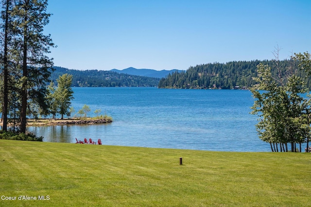 E Gem Shores Rd, Hayden Lake, ID 83835
