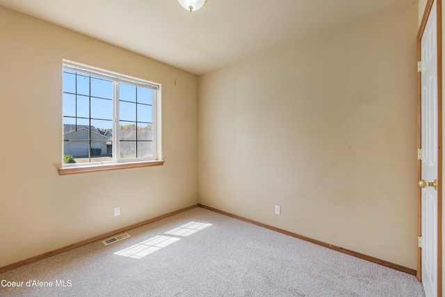 321 E Acorn Ave, Coeur Dalene, ID 83814 - spare room with carpet and baseboards
