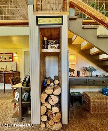 22767 Spruce Ln, Lewiston, ID 83501 - detailed view of carpet floors and wood walls