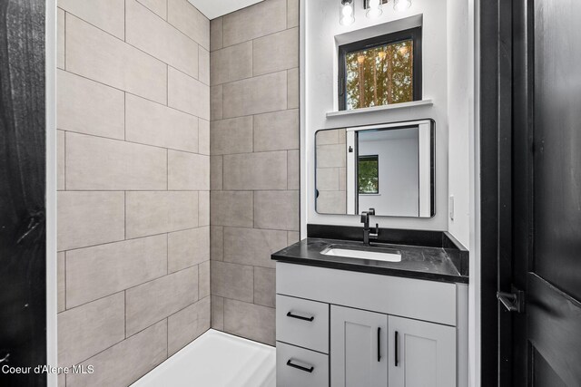 541 N Idaho Club Dr, Sandpoint, ID 83864 - full bath featuring vanity and a shower