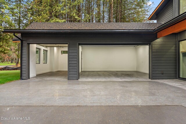 541 N Idaho Club Dr, Sandpoint, ID 83864 - view of garage