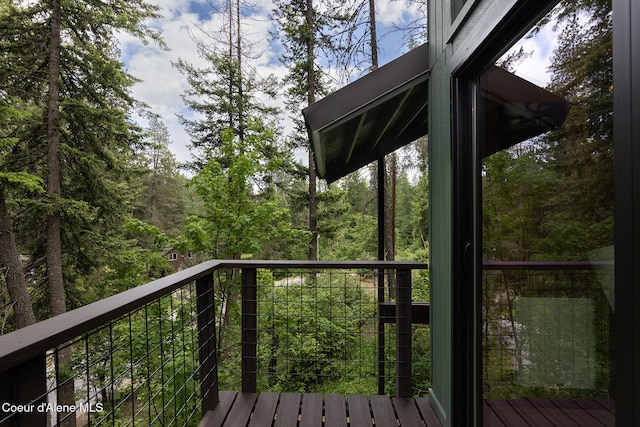 852 Woodland Dr, Sandpoint, ID 83864 - view of wooden terrace