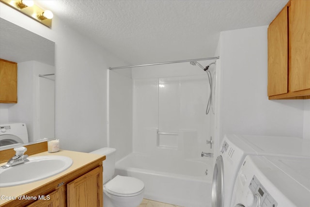 3203 N 12th St, Coeur Dalene, ID 83815 - full bath with washing machine and dryer, vanity, a textured ceiling, and shower / bathtub combination