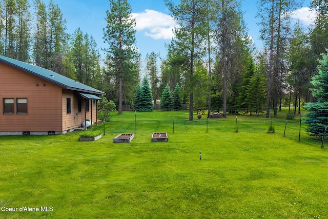 9307 Lakeshore Dr, Sagle, ID 83860 - view of yard