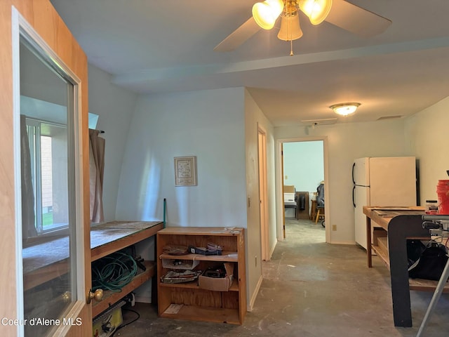 9307 Lakeshore Dr, Sagle, ID 83860 - hall featuring concrete flooring