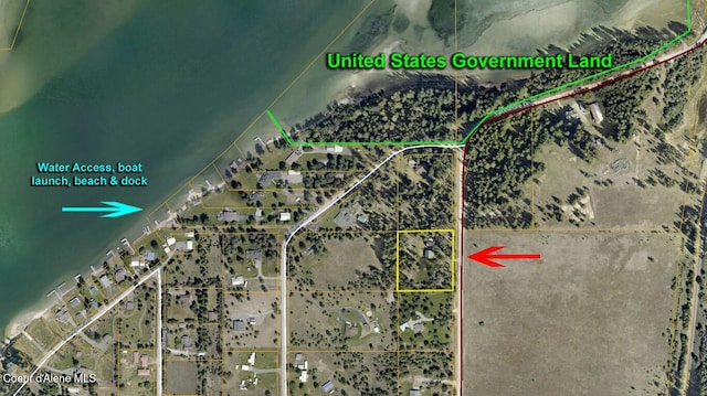 9307 Lakeshore Dr, Sagle, ID 83860 - aerial view of property's location featuring property parcel outlined