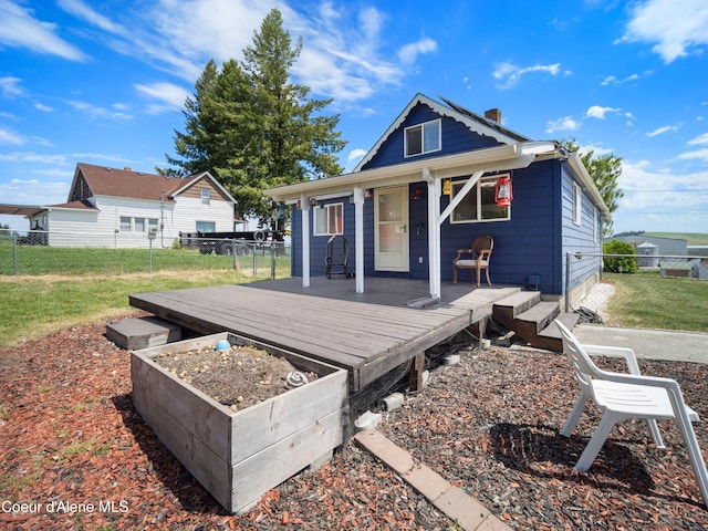 409 N 2nd St, Fairfield, WA 99012 - rear view of property with a chimney