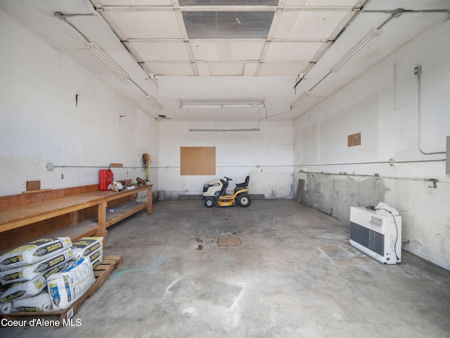 409 N 2nd St, Fairfield, WA 99012 - view of garage