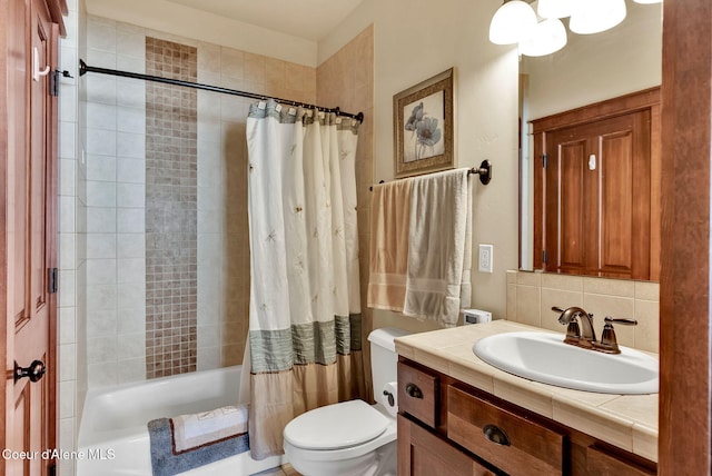 14774 N Pristine Cir, Rathdrum, ID 83858 - bathroom featuring shower / bath combination with curtain, toilet, and vanity