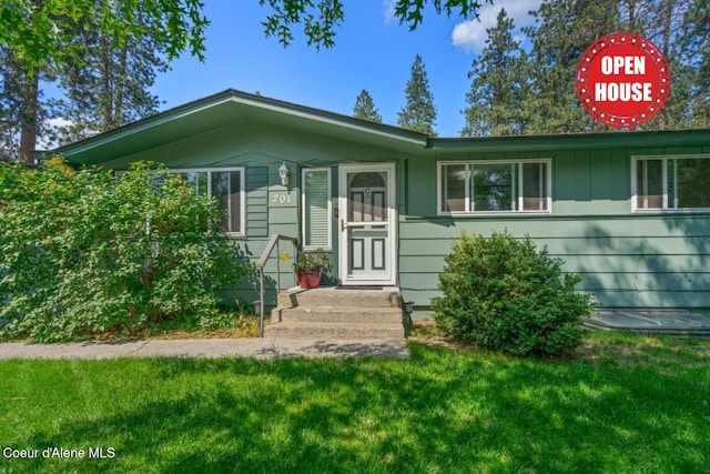 201 S Sequoia Ct, Post Falls, ID 83854 - view of front of property featuring a front yard