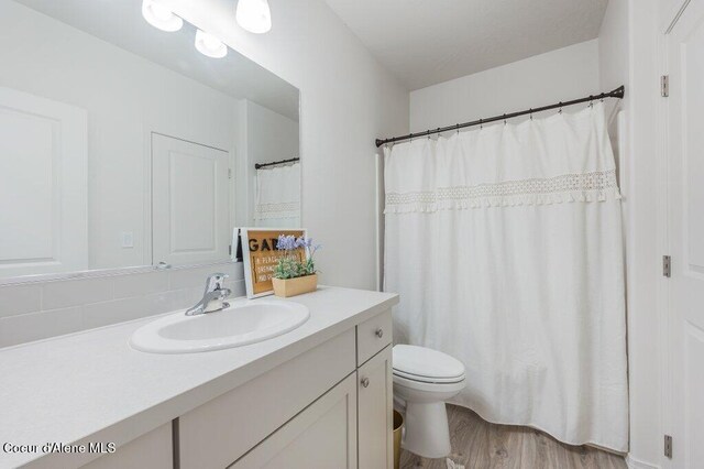16171 N Hadley Loop, Rathdrum, ID 83858 - bathroom with vanity and toilet