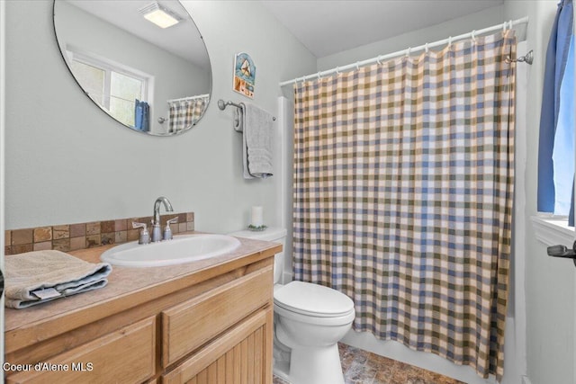 596 Overlake View Rd, Cocolalla, ID 83813 - full bath featuring vanity and a shower with shower curtain