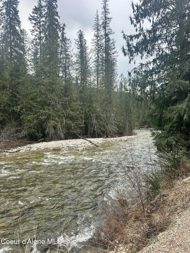 755 Twilight Ln, Sandpoint, ID 83864