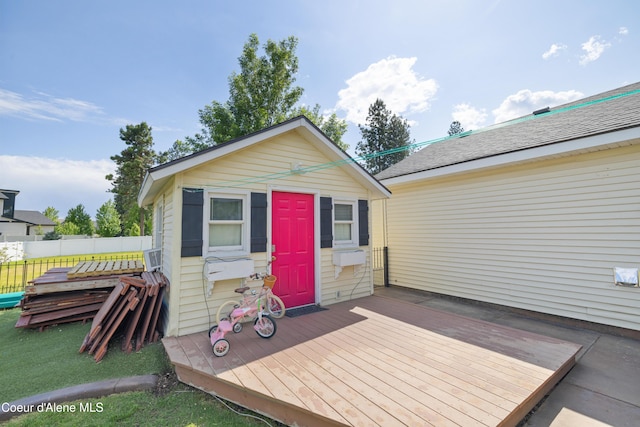 7260 N Courcelles Pkwy, Coeur Dalene, ID 83815 - view of wooden terrace