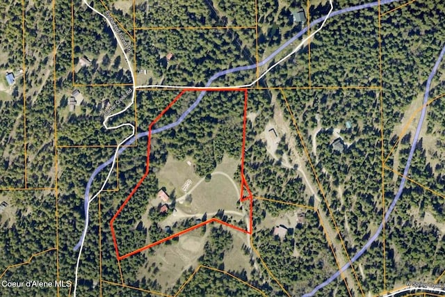343 W Spring Creek Rd, Hope, ID 83836 - aerial overview of property's location with property boundaries highlighted